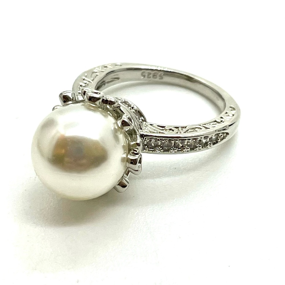 Sterling Faux Pearl Ring 7